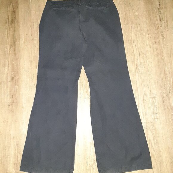Navy Blue Khakis -Old Navy * Y2K * Sz 8 * 32x30 * Flare Bell Wide * Pant Only * - Picture 3 of 12